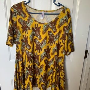 Lularoe shirt